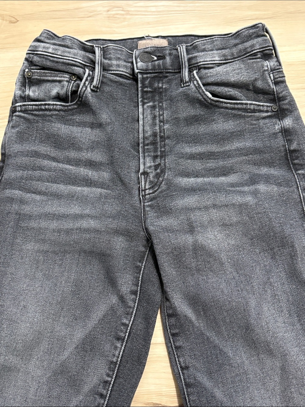 MOTHER The Insider Crop Step Fray Jeans Up In Smoke Gray Size 25 designer fall - Picture 4 of 10